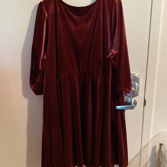 NWOT 3 Torrid - Picture 3 of 5